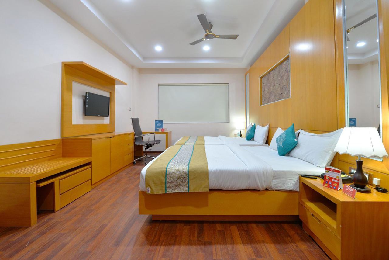 Mourya Lords Inn Kurnool Exterior photo