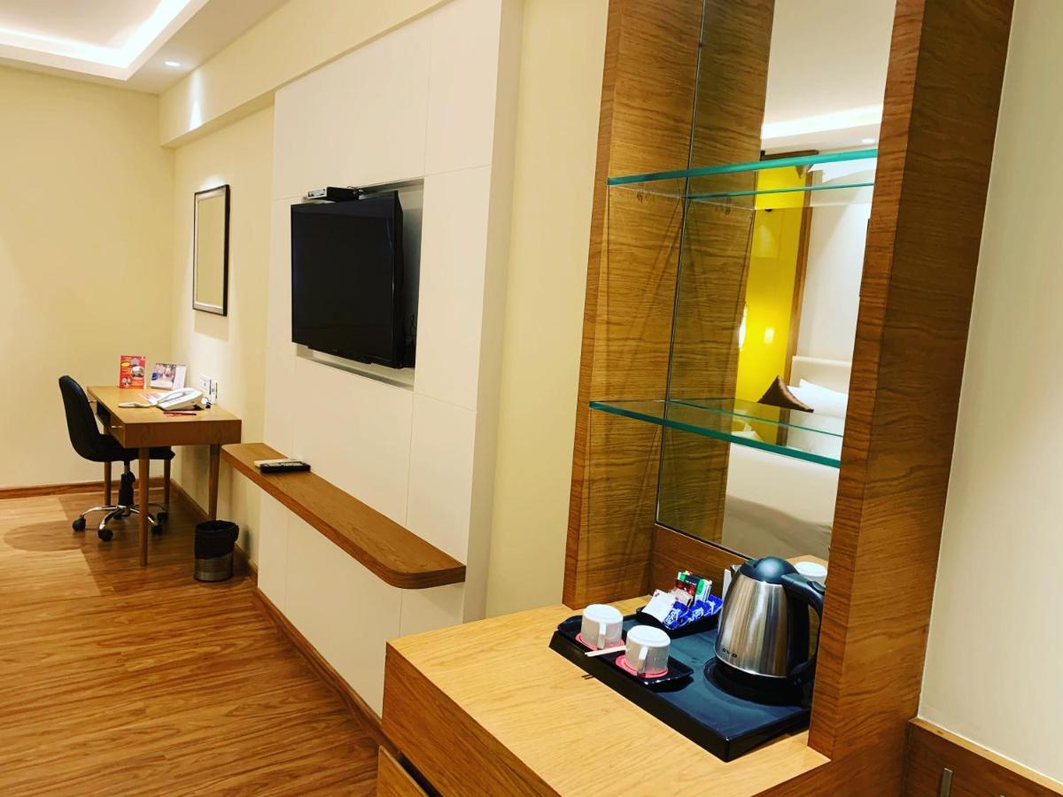 Mourya Lords Inn Kurnool Exterior photo